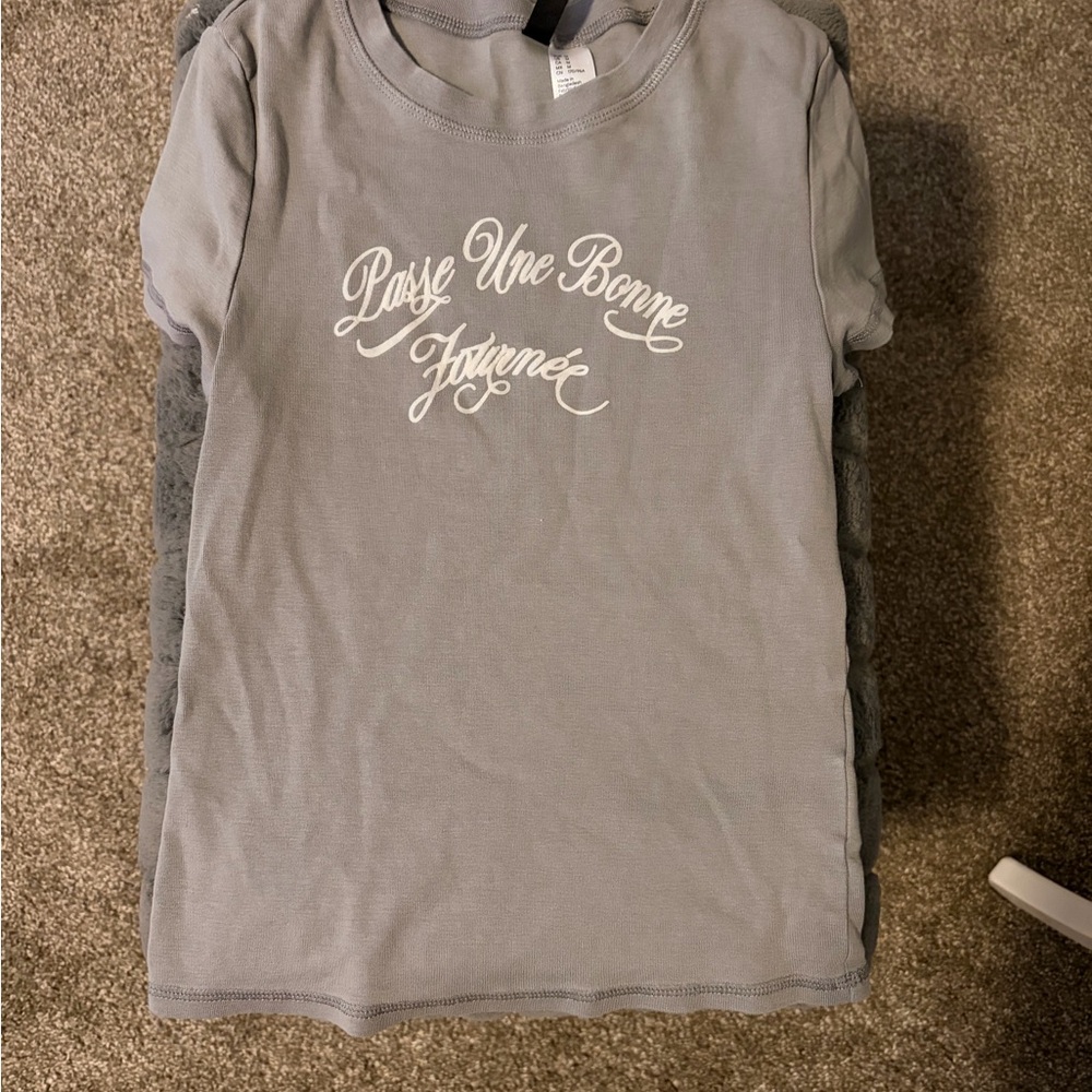 H&M Gray Kids Tee with Script Design